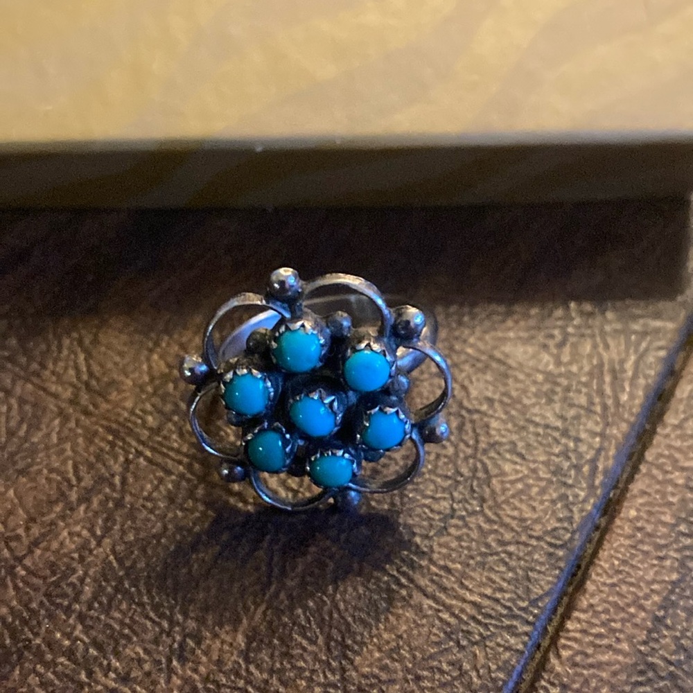 Turquoise ring vintage with a touch of blue jewellery size 7